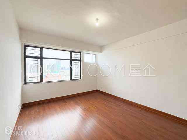 Yau Ma Tei - Wylie Court 11