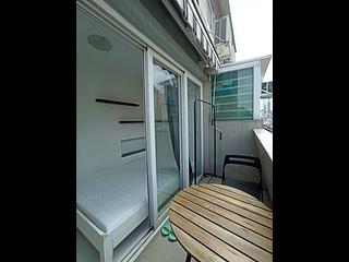 Sai Ying Pun - Tung Cheung Building 06