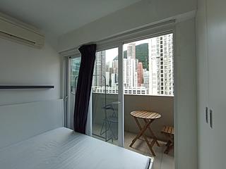 Sai Ying Pun - Tung Cheung Building 08