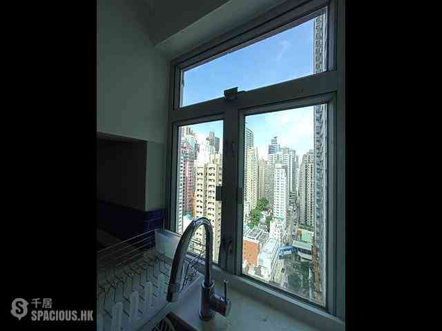 Sai Ying Pun - Tung Cheung Building 14