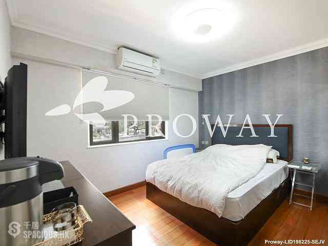 Pok Fu Lam - Baguio Villa Block 17 09