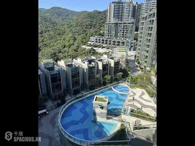 Sha Tin - Mount Regalia Tower 5 04