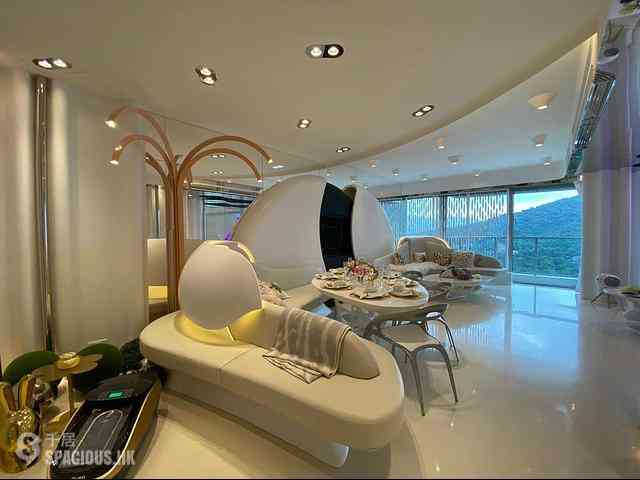 Sha Tin - Mount Regalia Tower 5 05