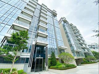 Sha Tin - Mount Regalia Tower 5 13