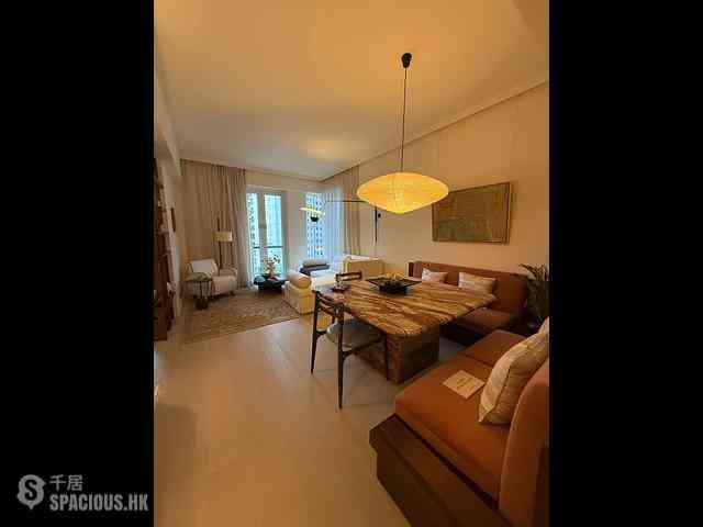 Wan Chai - 33 Kennedy Road 02