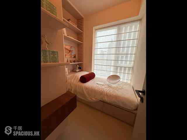Wan Chai - 33 Kennedy Road 12