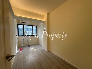 Sai Ying Pun - Fuk Shing Building 03