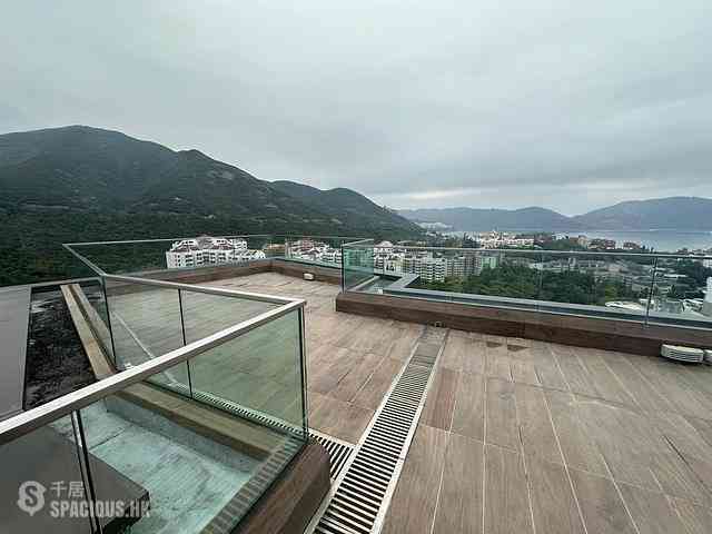 Chung Hom Kok - City Icon Block 1 01