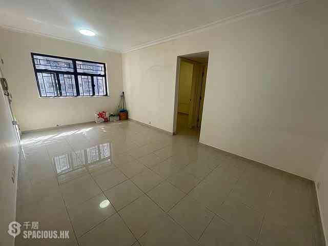 Sai Ying Pun - Good View Court 01