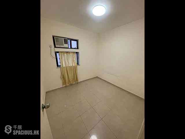 Sai Ying Pun - Good View Court 05