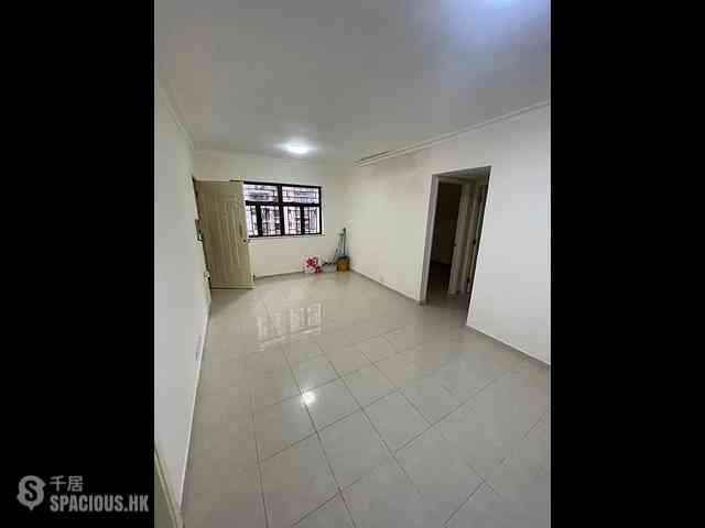 Sai Ying Pun - Good View Court 09