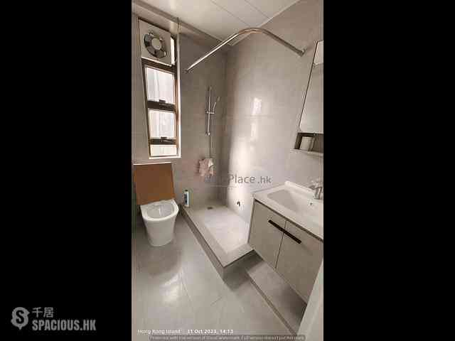 Sheung Wan - 119, Wing Lok Street 07