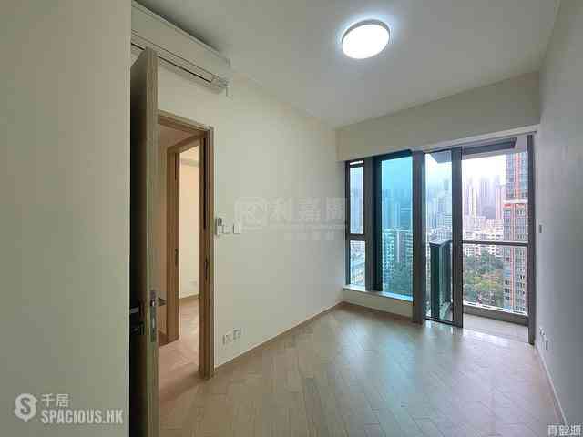 Ngau Tau Kok - Grand Central Phase 2 Block 3 03