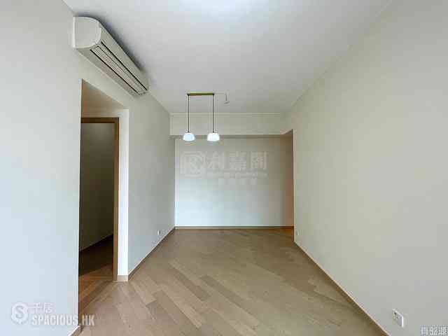 Ngau Tau Kok - Grand Central Phase 2 Block 3 04
