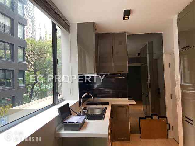 Sheung Wan - Hollywood Hill 01
