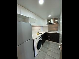 Mid Levels Central - Vantage Park Block 2 07