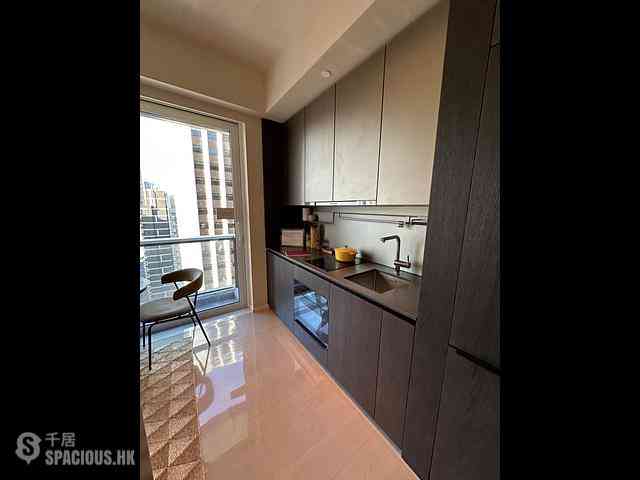 Wan Chai - 33 Kennedy Road 03