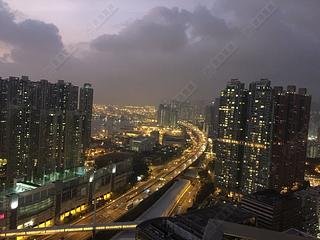 Tai Kok Tsui - Florient Rise 06