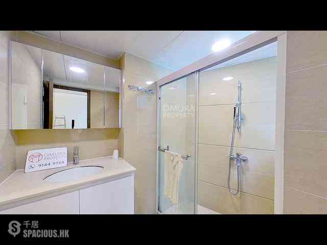 Shau Kei Wan - Pak Ling Mansions 12