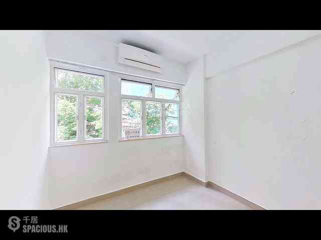 Shau Kei Wan - Pak Ling Mansions 14