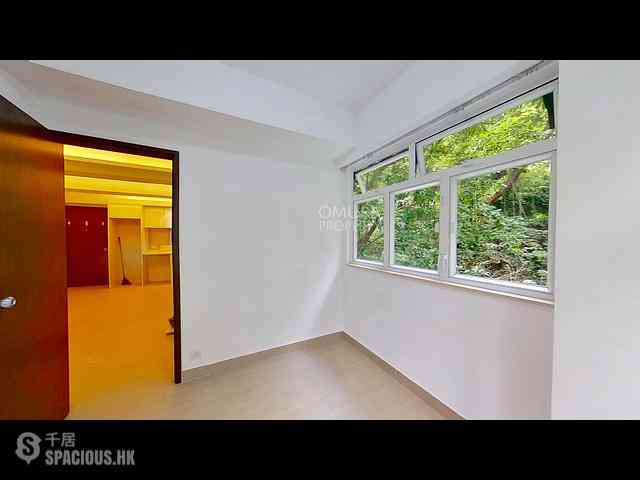 Shau Kei Wan - Pak Ling Mansions 17