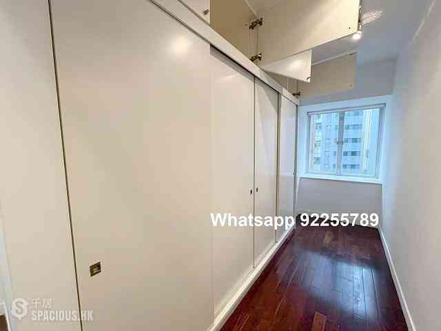 Sheung Wan - Shun Loong Building 04