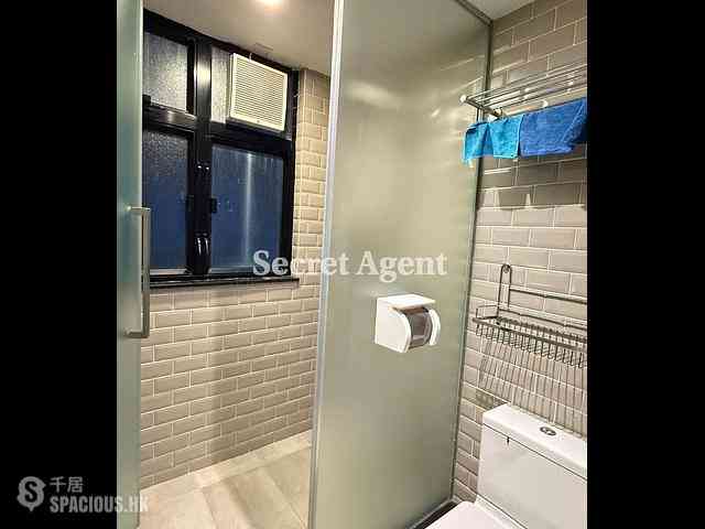 Sai Ying Pun - 25, High Street 05
