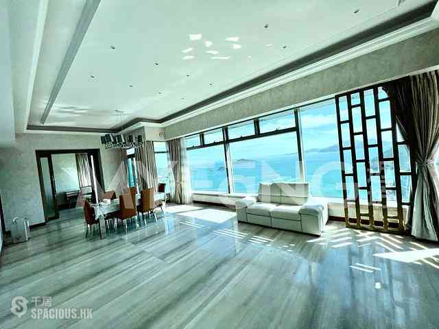 Repulse Bay - Grosvenor Place 01