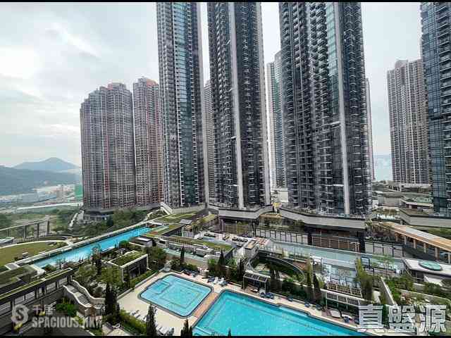 Lohas Park - Lohas Park Phase 11C Villa Garda II Tower 2A 01