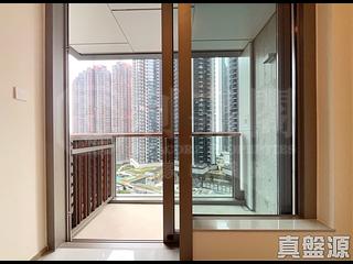 Lohas Park - Lohas Park Phase 11C Villa Garda II Tower 2A 05