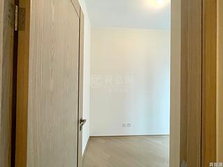 Lohas Park - Lohas Park Phase 11C Villa Garda II Tower 2A 07