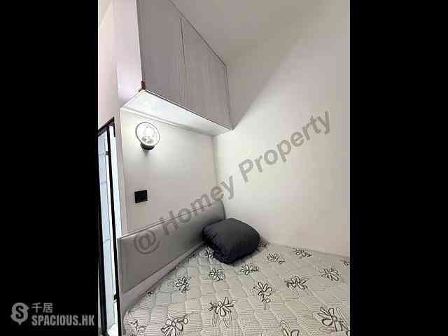 Tsim Sha Tsui - Ocean View Court 06