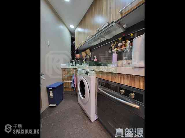 Quarry Bay - Kornhill Block Q 01
