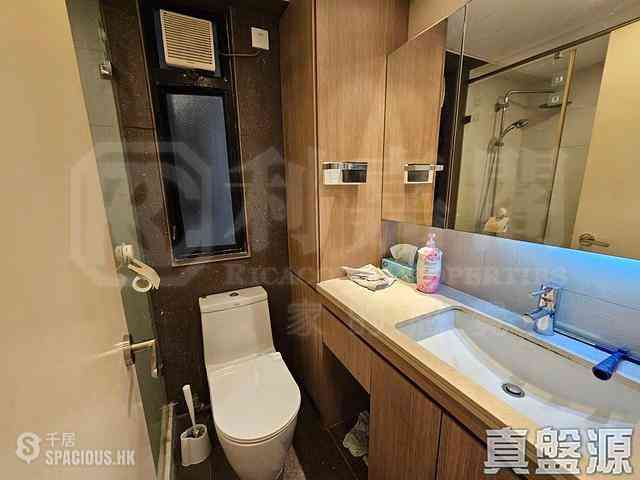 Quarry Bay - Kornhill Block Q 02