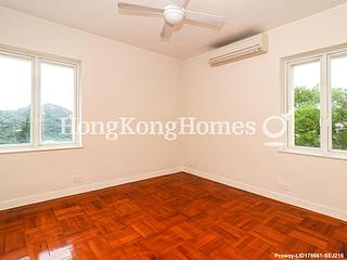 Chung Hom Kok - Villa Piubello 05