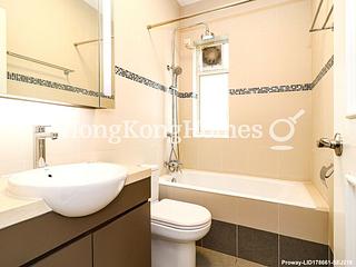 Chung Hom Kok - Villa Piubello 09