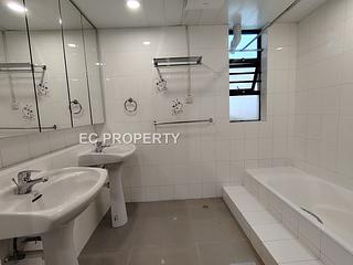 Tai Hang - Hecny Court 08