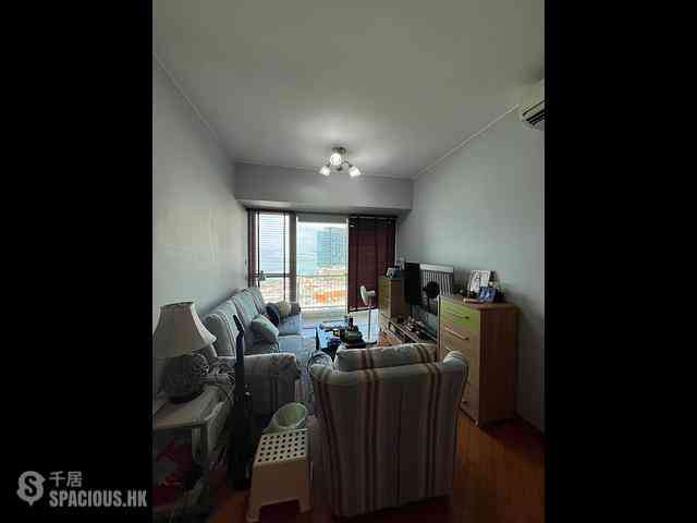 Tung Chung - Coastal Skyline Phase 4 Le Bleu Deux Block 5 02