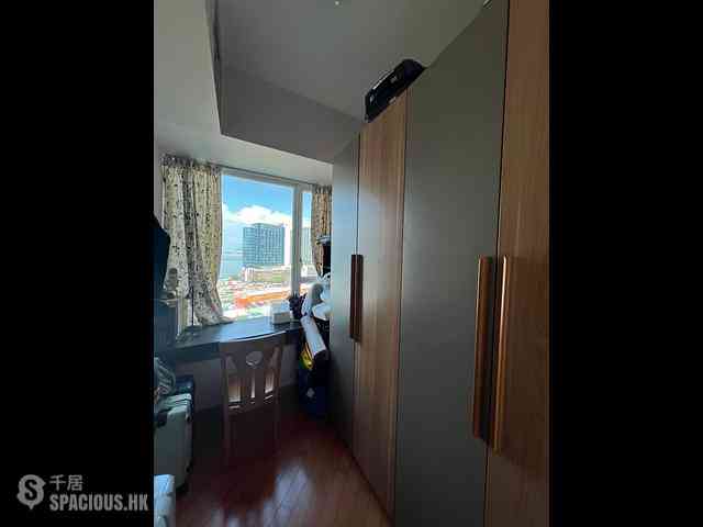 Tung Chung - Coastal Skyline Phase 4 Le Bleu Deux Block 5 06