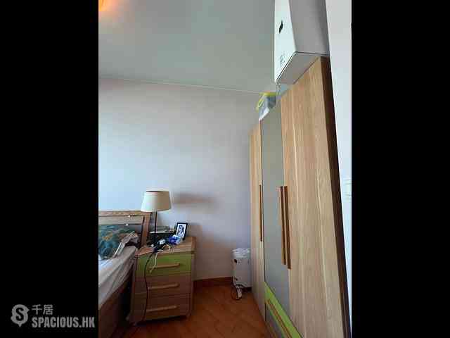 Tung Chung - Coastal Skyline Phase 4 Le Bleu Deux Block 5 10