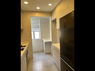 Mid Levels Central - 5G, Bowen Road 14