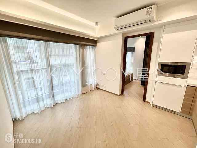 Wan Chai - The Hillside 01