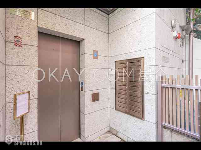 Wan Chai - The Hillside 12