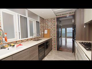 Stanley - Redhill Peninsula Site A (Phase 4) Block 1 14