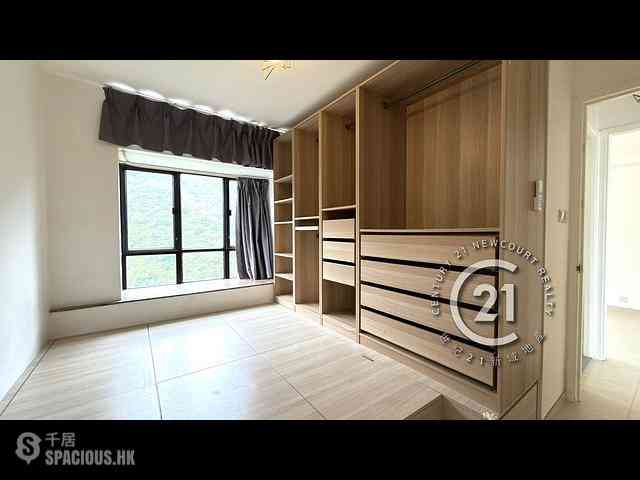 Discovery Bay - Discovery Bay Phase 5 Greenvale Village Greenburg Court (Block 2) 2 11