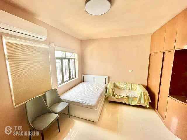 North Point - Majestic Apartments 02