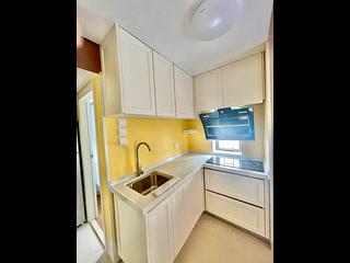 North Point - Majestic Apartments 06