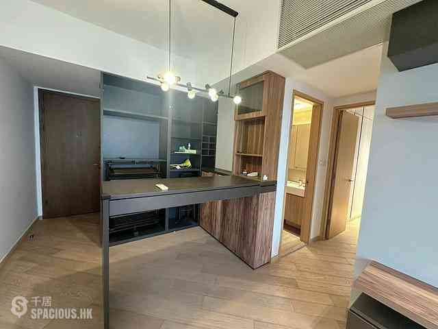 Tung Chung - The Visionary Tower 10 03