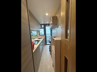 Tung Chung - The Visionary Tower 10 04