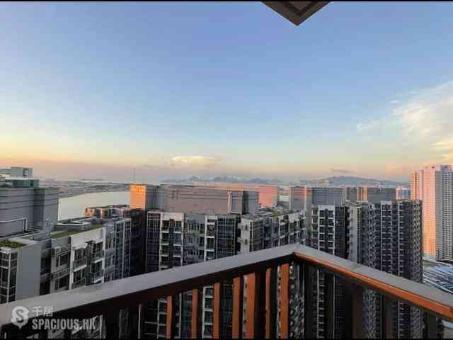 Tung Chung - The Visionary Tower 10 05